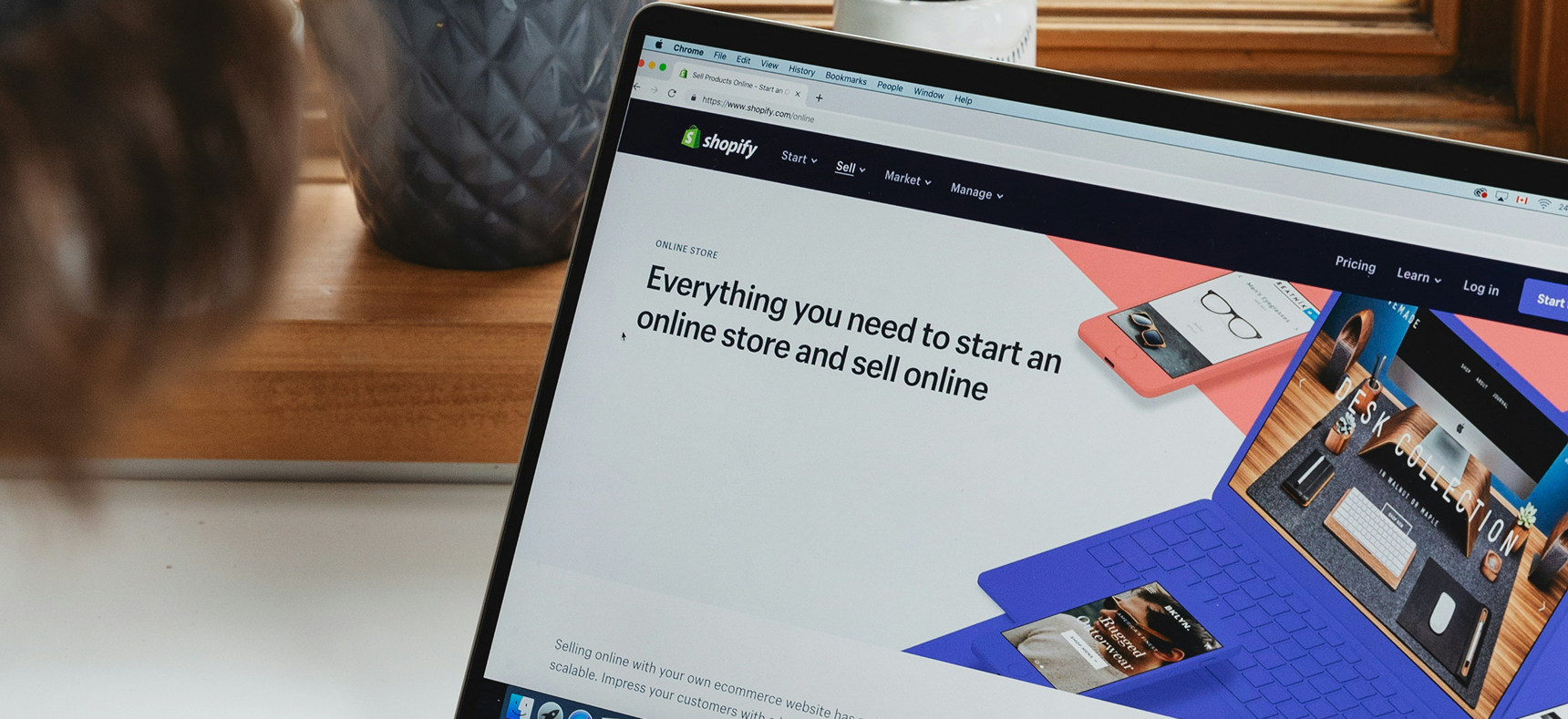 Infographic: 10 common eCommerce mistakes that hurt sales, including slow speed, poor mobile experience, and complicated checkout process